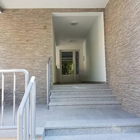 Apartman Maja Gostinjska kuća *
